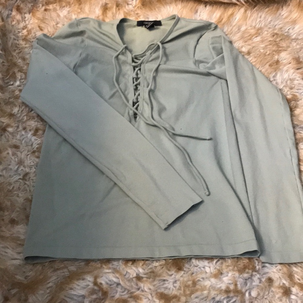 Long sleeve dress up top